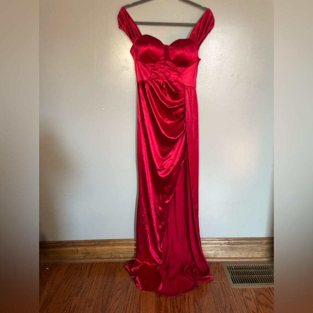 Elegant Red Evening Gown